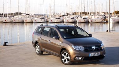 Dacia Logan MCV: forme da crossover per la sostituta