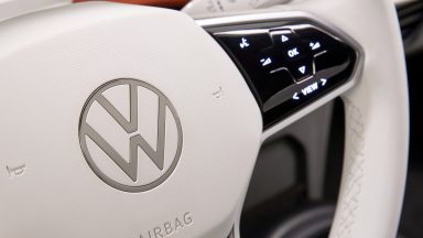 Il gruppo Volkswagen abbandonerà il metano per l’elettrico