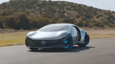 Mercedes-Benz: ecco Vision AVTR, l'auto EV del futuro