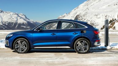 Audi Q5 Sportback: la versione a propulsione ibrida Plug-In