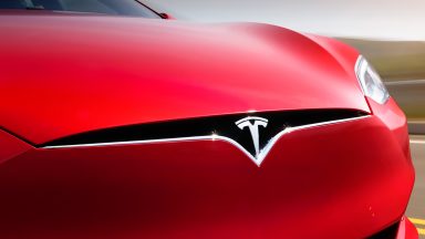 Elon Musk sull'incidente texano della Tesla Model S