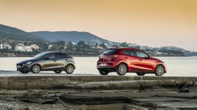 Nuova Mazda 2: doppia ipotesi per la quarta generazione