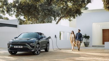 Nuova Citroen C5X: sul mercato italiano anche ibrida Plug-in