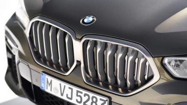 BMW X8: la futura Super SUV a propulsione ibrida Plug-In